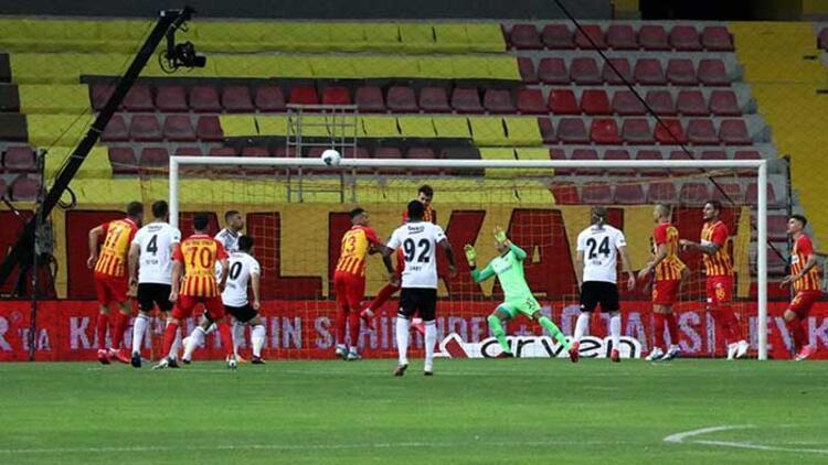 Burak Yılmaz tebrik etti Kayserispor-Beşiktaş maçına Silviu Lung damgası