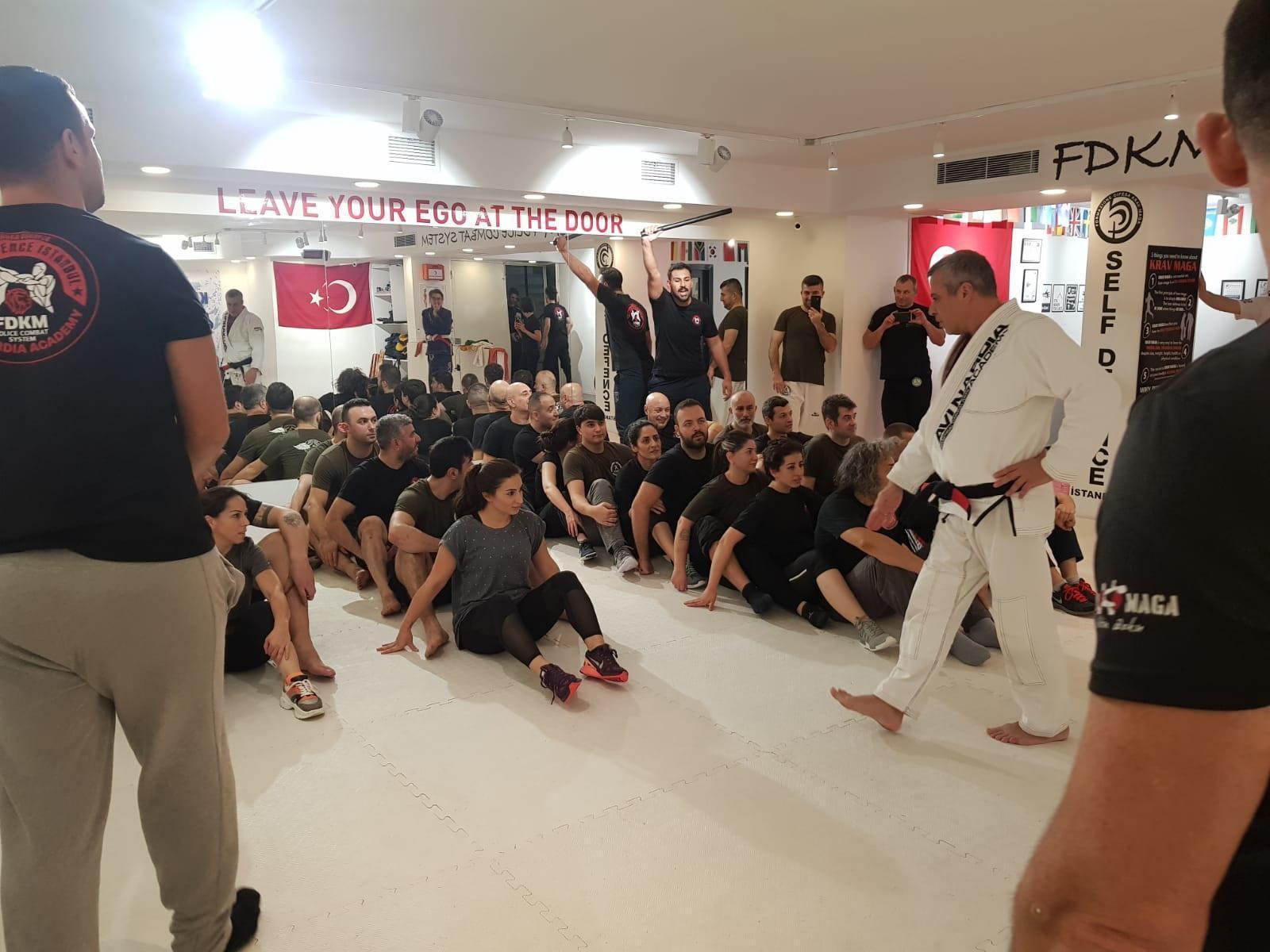 Dövüş sanatları ustası Avi Nardia bir kez daha Türkiyede