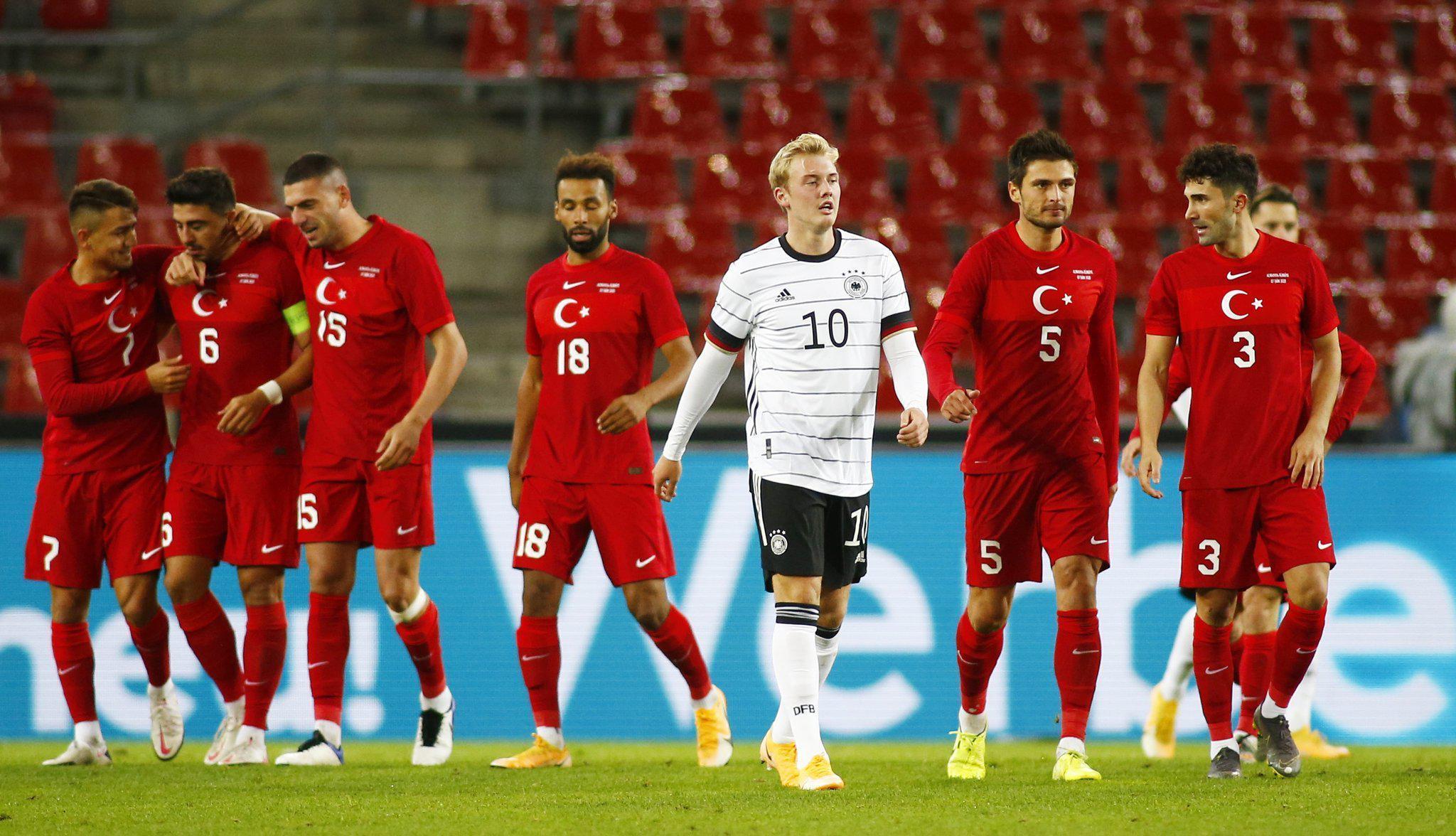(ÖZET İZLE) Almanya - Türkiye maç sonucu: 3-3
