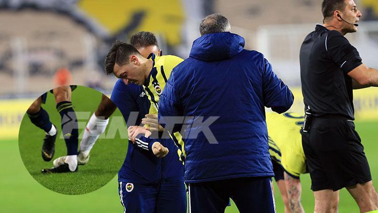 Son dakika haberi: Mesut Özil sakatlandı  Fenerbahçe Antalyaspor maçında sedyeyle sahayı terk etti