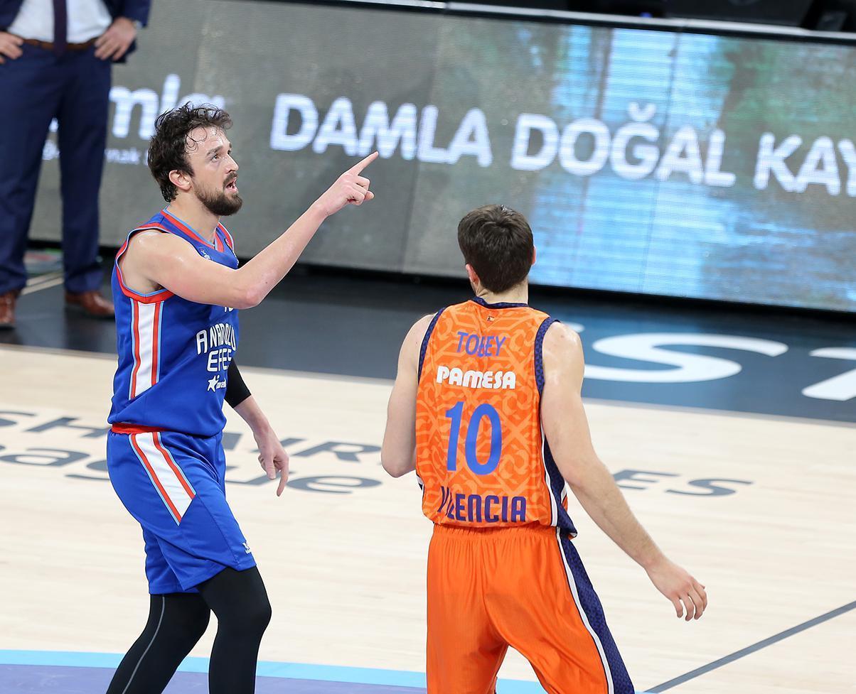 ÖZET | Anadolu Efes - Valencia Basket maç sonucu: 99-83
