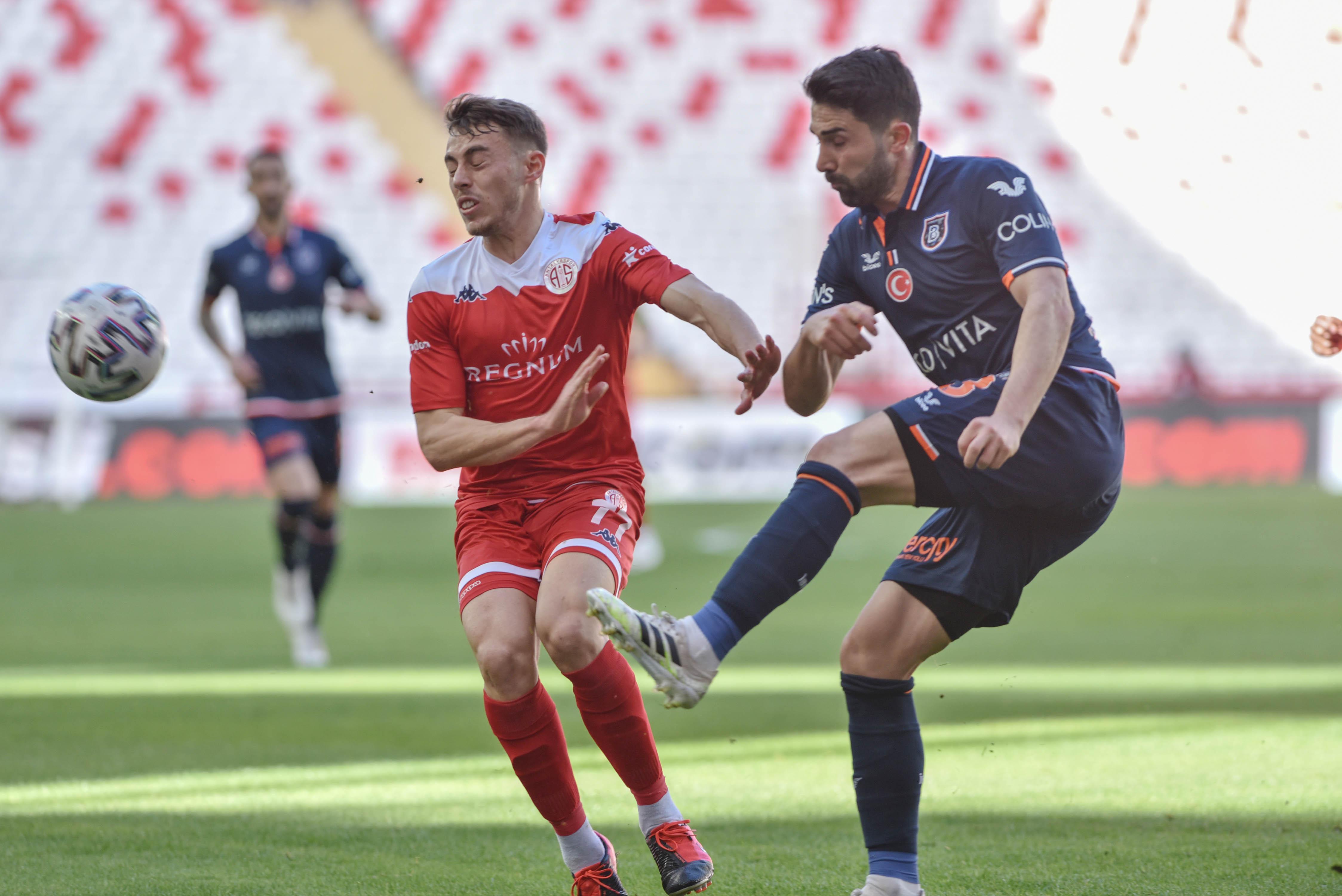 ÖZET | Antalyaspor - Başakşehir maç sonucu: 0-0
