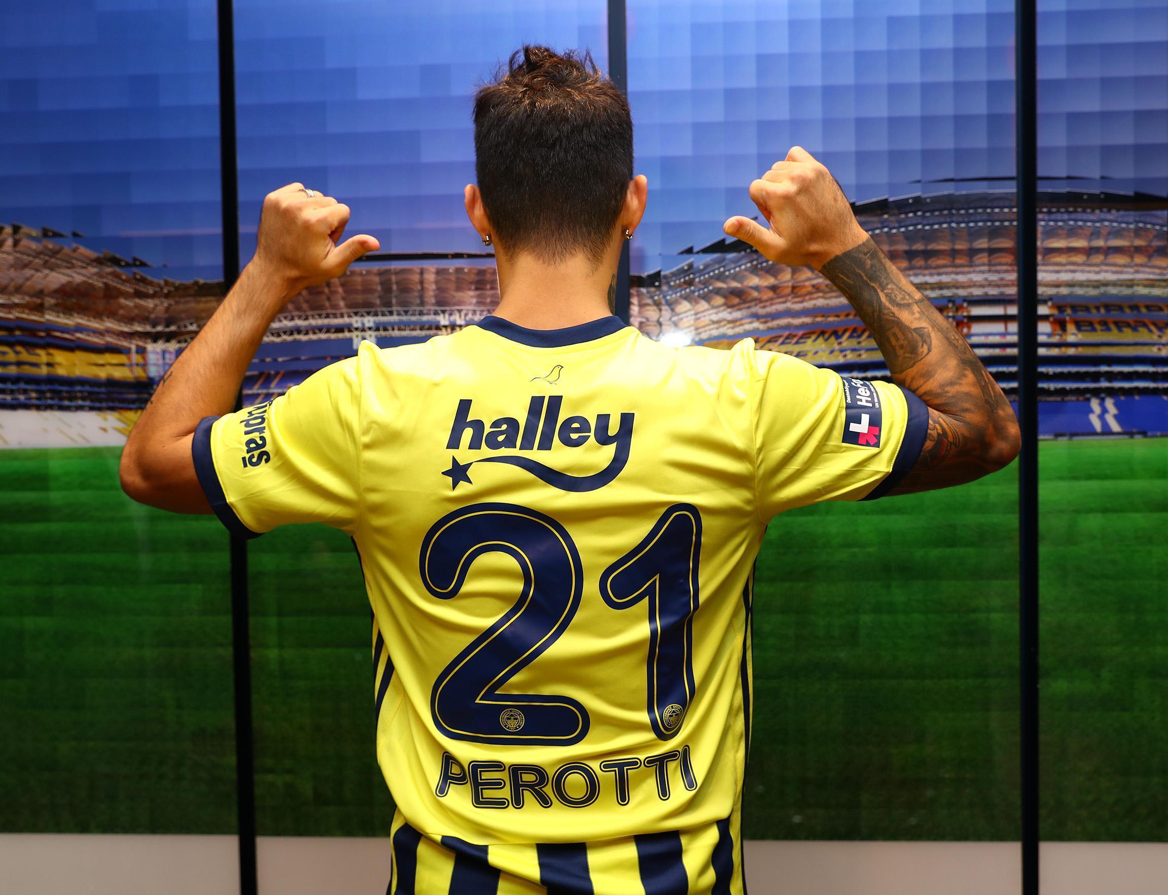 Son dakika transfer haberi: Diego Perotti resmen Fenerbahçede