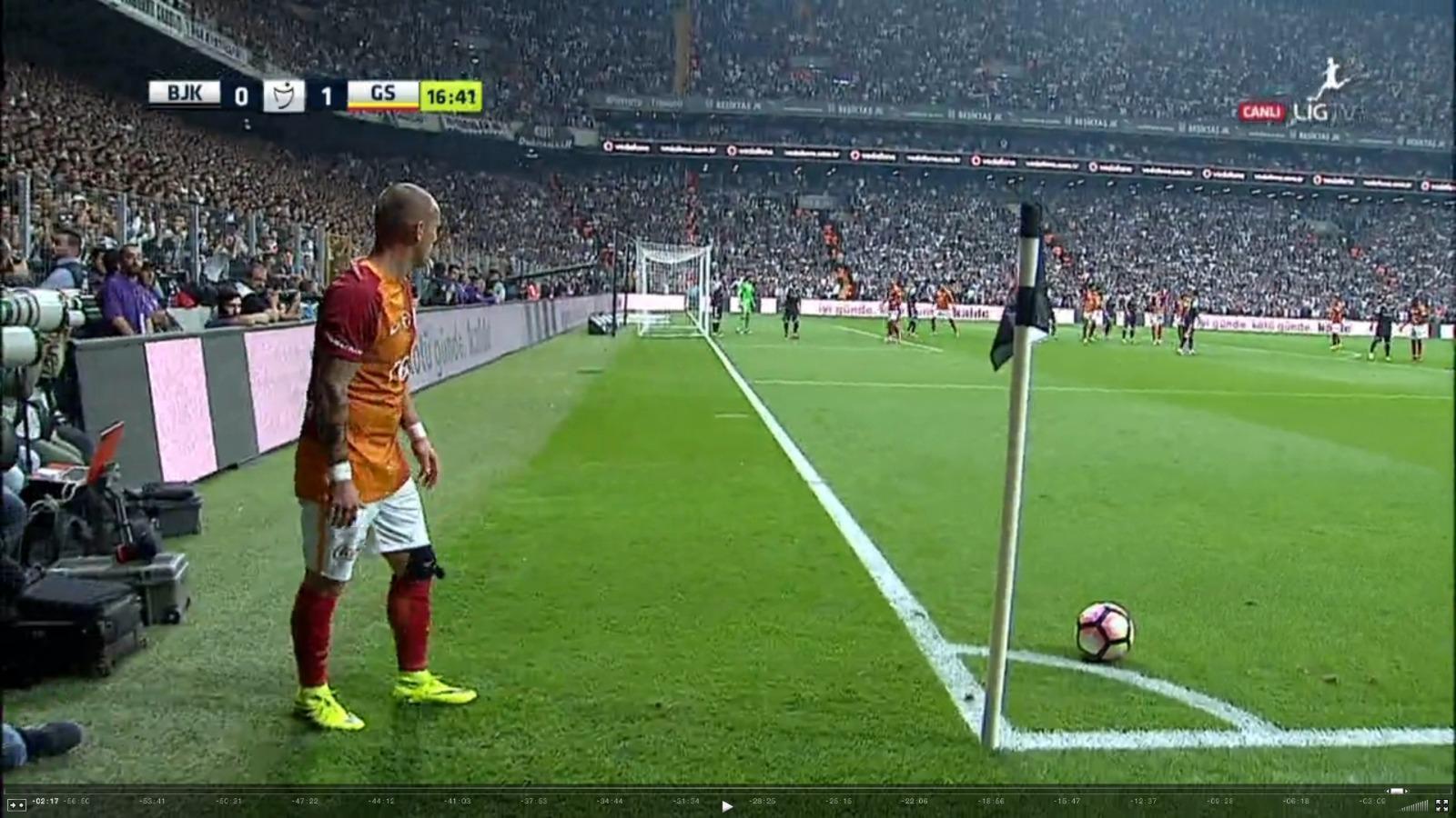 Beşiktaş-Galatasaray derbisinde tartışılan pozisyon