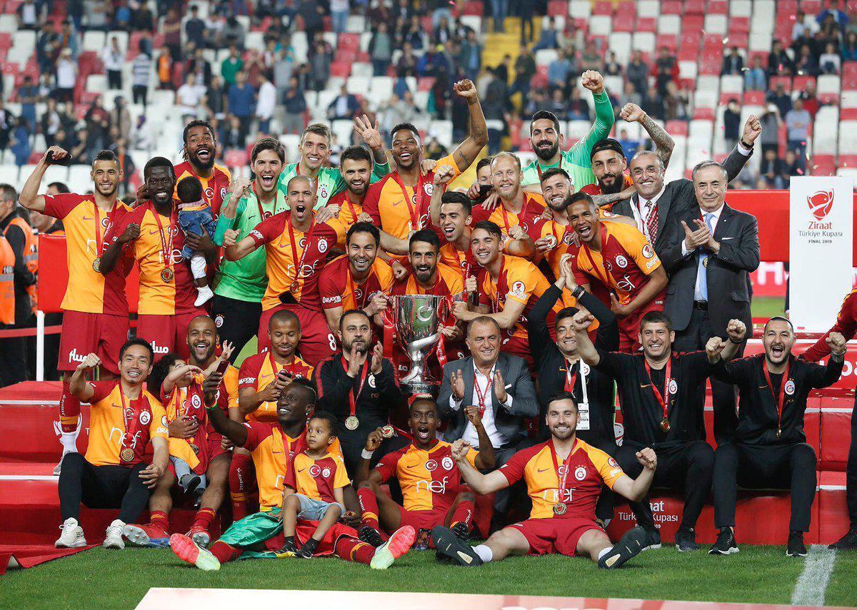 Galatasarayda şampiyonluk harekatı Rekor prim