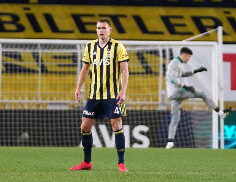 Atilla Szalai Fenerbahçede ilk maçına çıktı