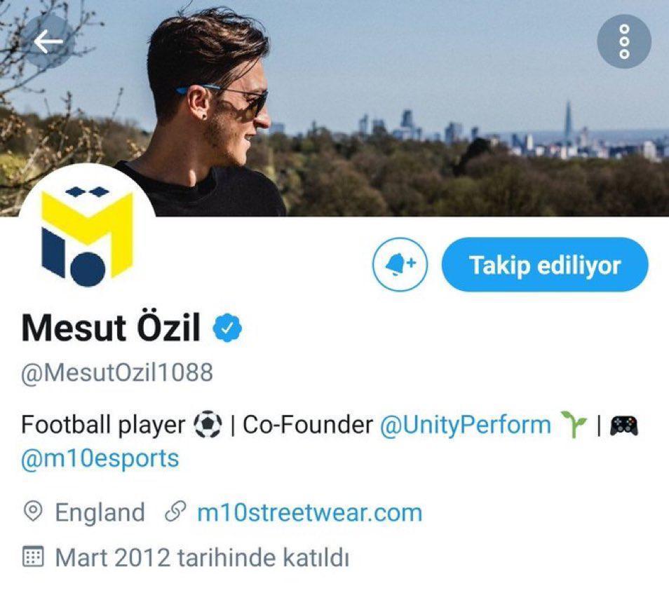 Mesut Özil o yazıyı kaldırdı Fenerbahçe...