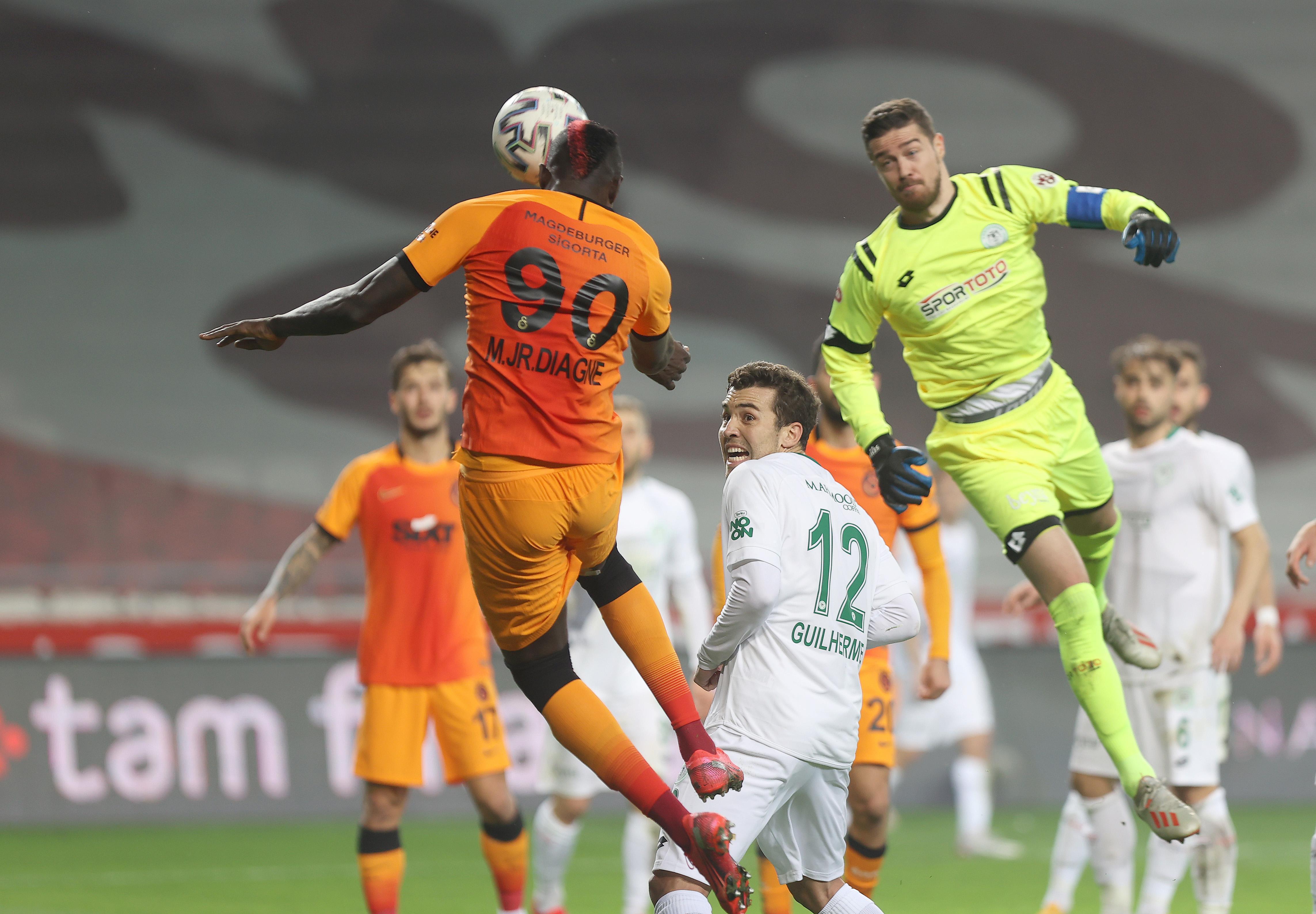 Konyaspor - Galatasaray maç sonucu: 4-3 (KONYA - GS ÖZET)