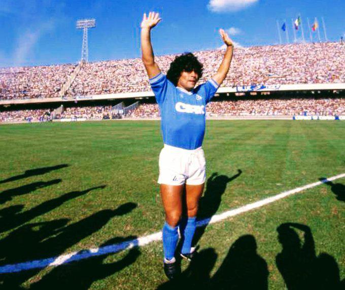 San Paolonun adı Maradona Stadı oldu