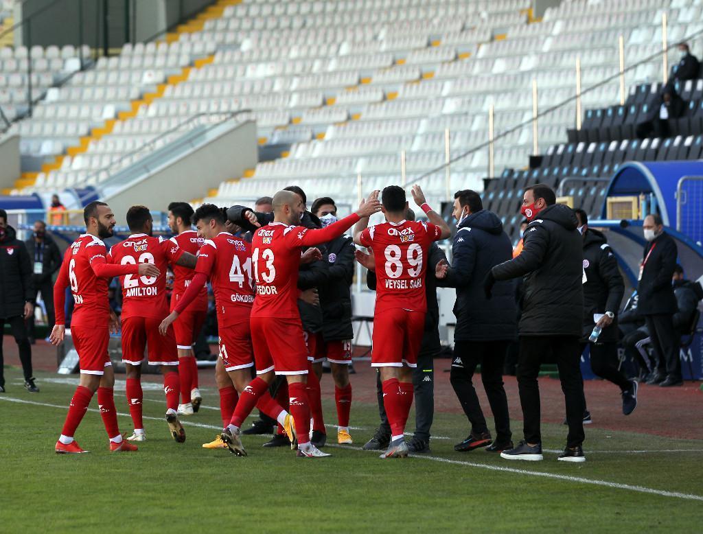 Erzurumspor - Antalyaspor maç sonucu: 2-2