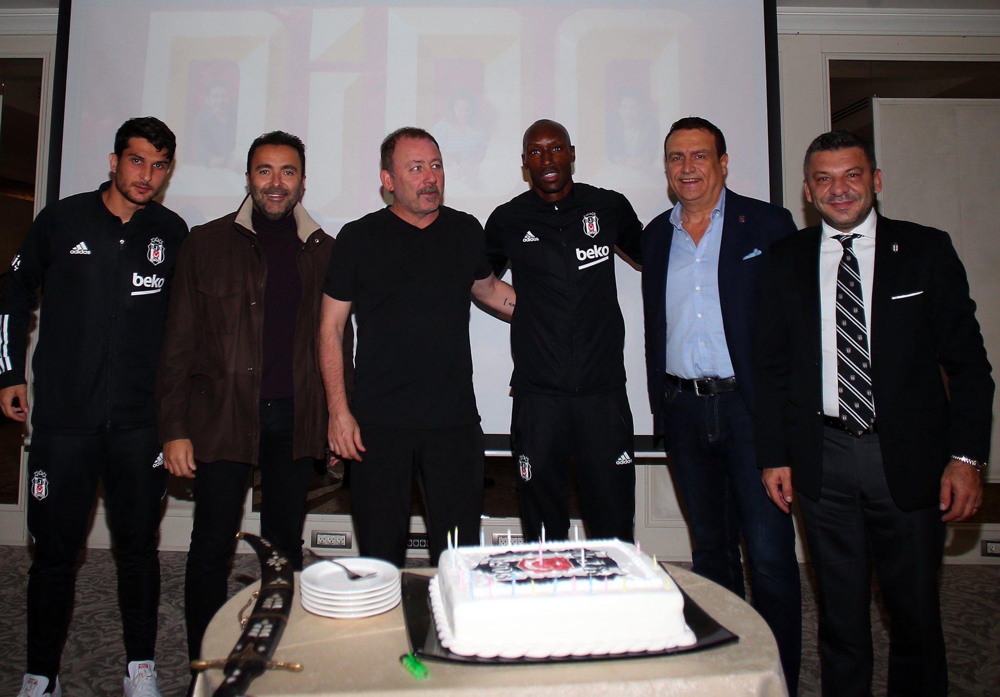 Beşiktaşta Sergen Yalçının doğum günü kutlandı