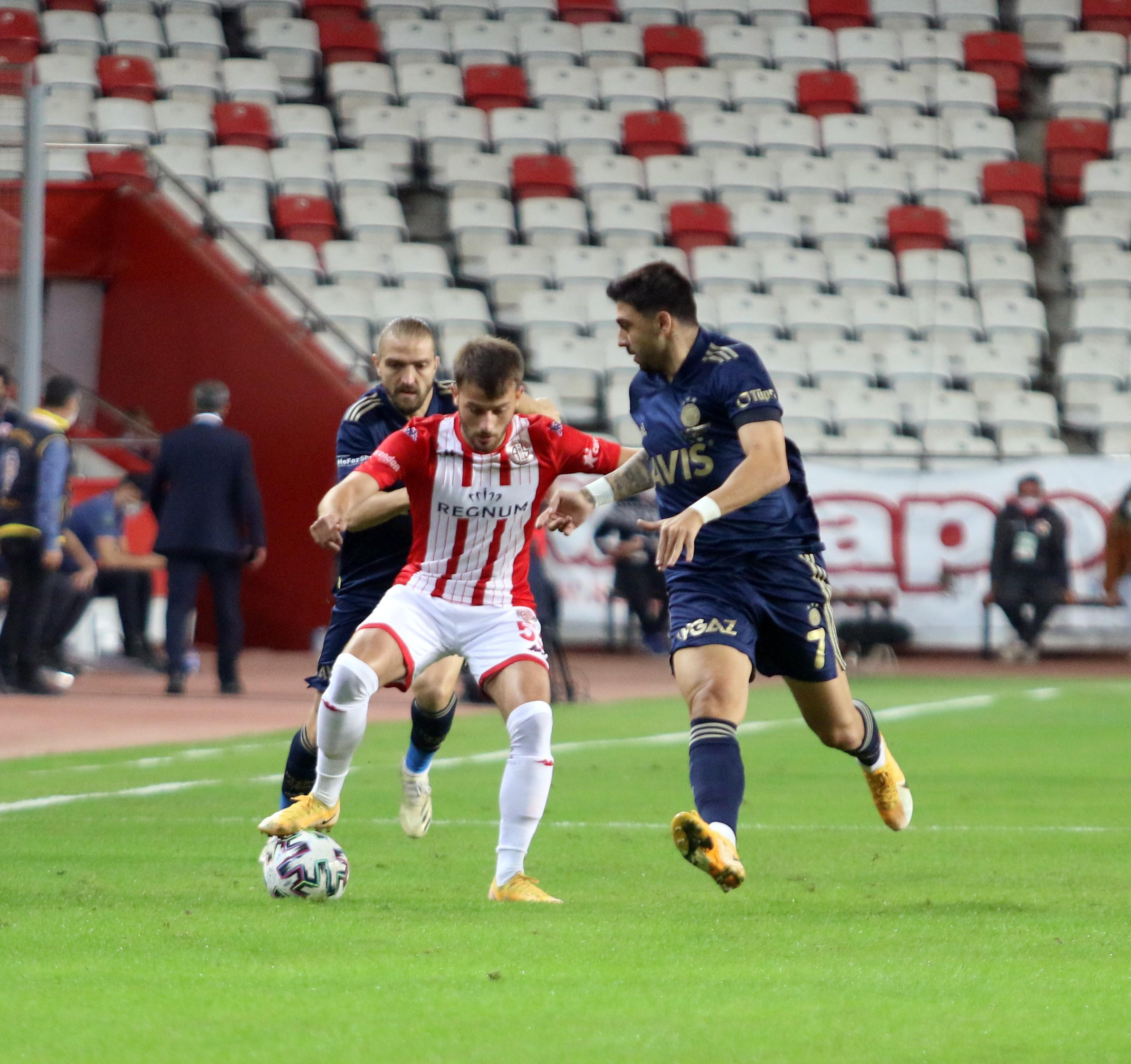 (ÖZET) Antalyaspor - Fenerbahçe maç sonucu: 1-2