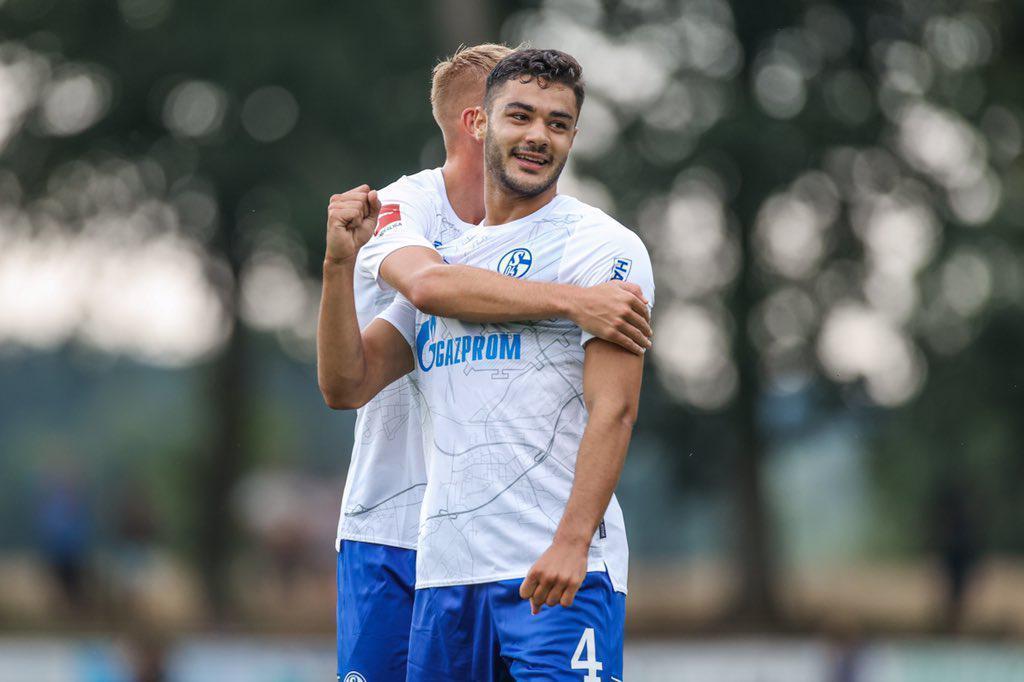 Schalke 04 sezonu açtı, Ozan Kabak ve Ahmed Kutucu golle başladı