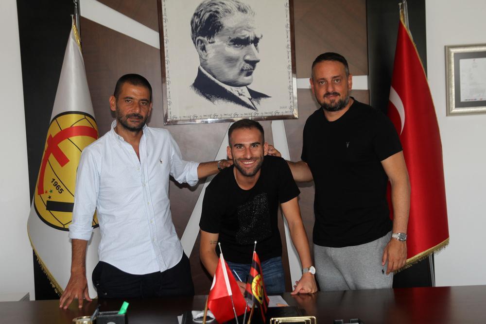 Onur Bayramoğlu ve Hasan Ulaş Uygur, Eskişehirsporda kaldı