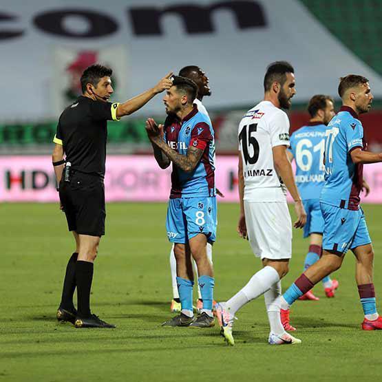 (ÖZET) Denizlispor - Trabzonspor maç sonucu: 2-1