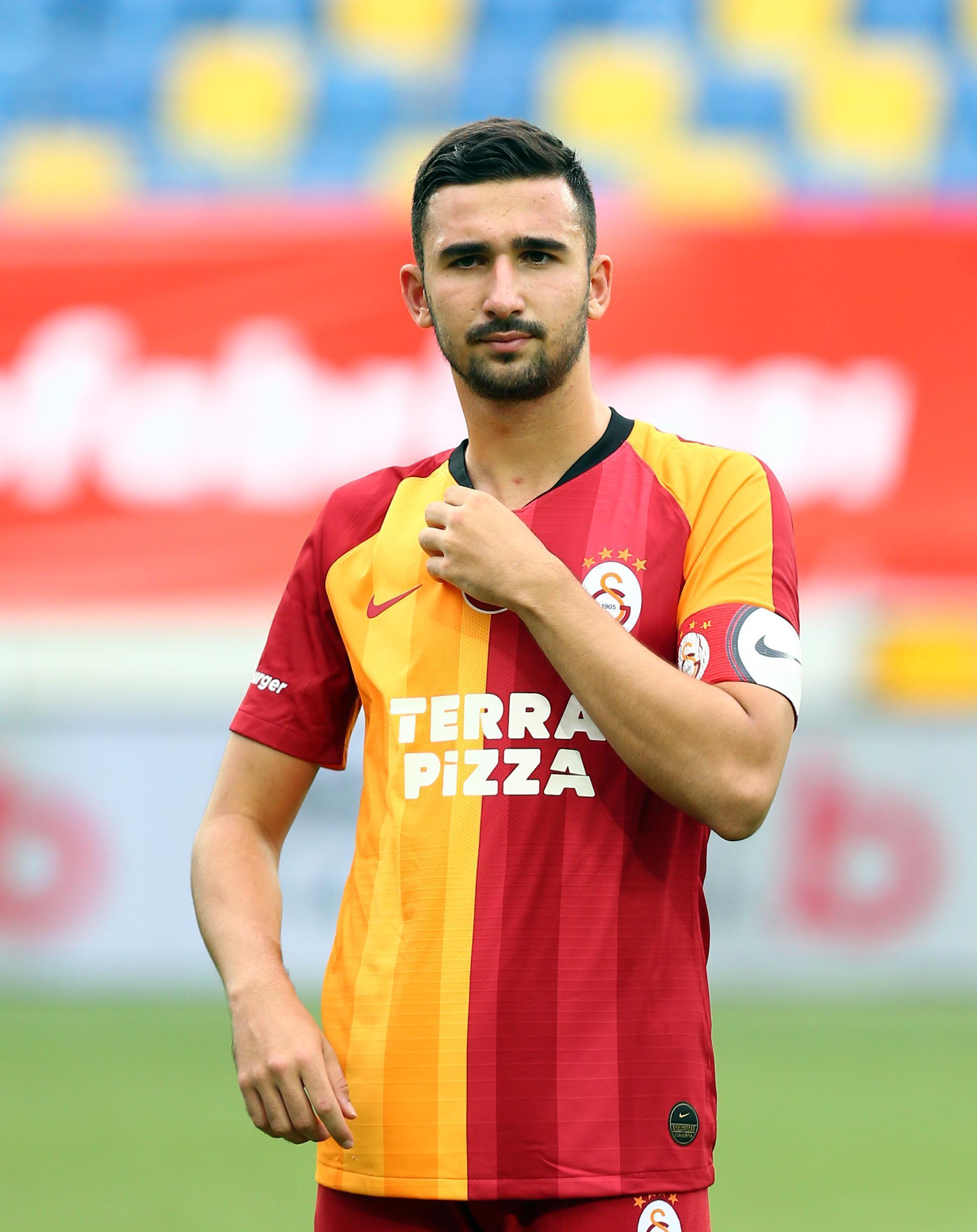 Galatasarayda kaptanlık Emin Bayramın