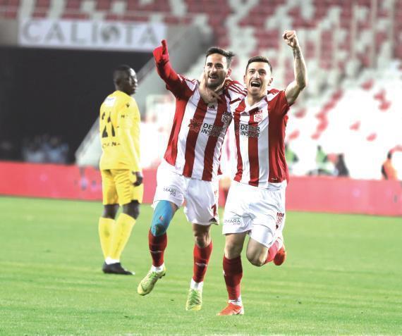 Mert Hakan Yandaş: Sivasspor serüvenimin bittiğini sanmıştım