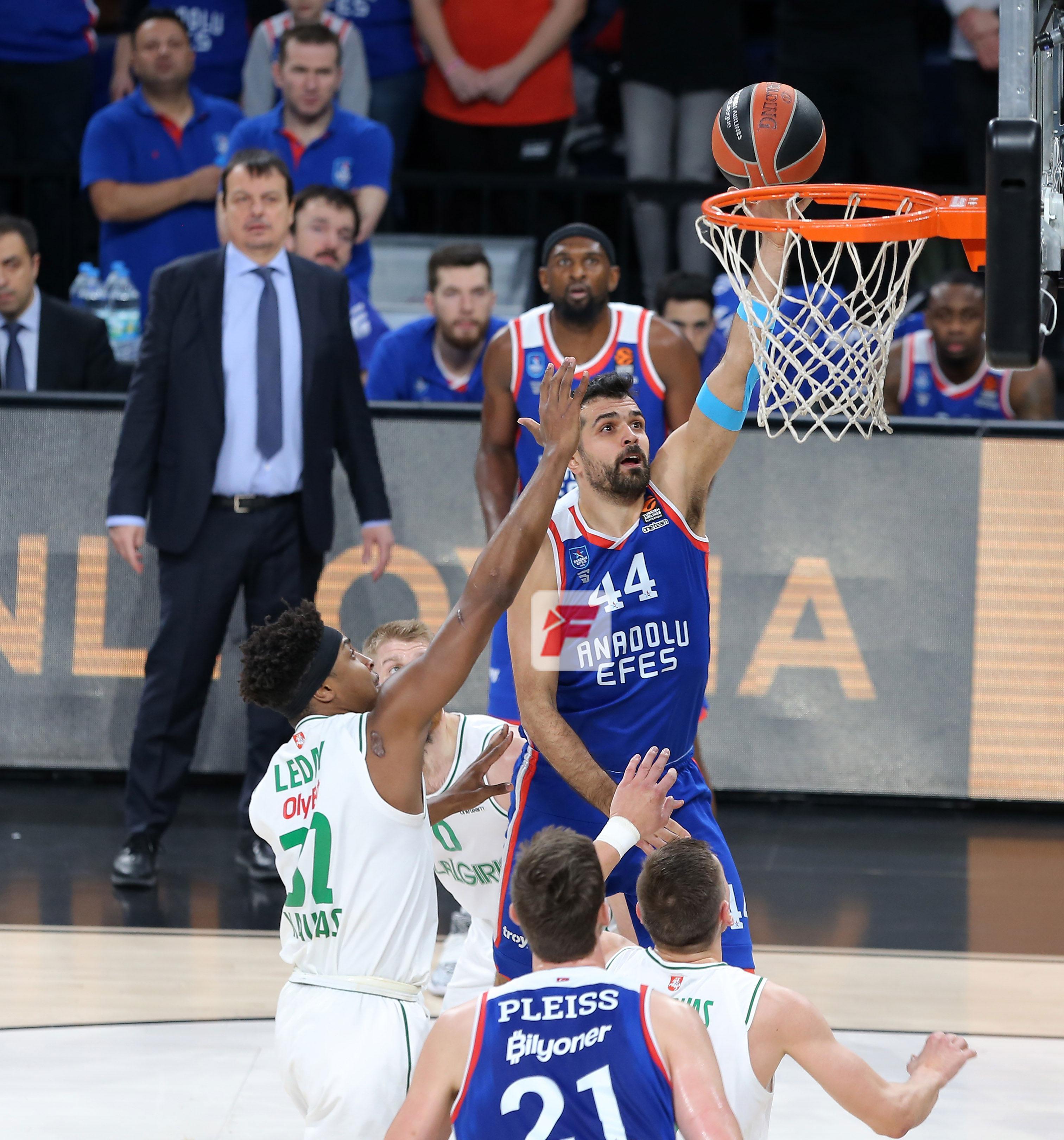 (ÖZET İZLE) Anadolu Efes - Zalgiris maç sonucu: 96-91