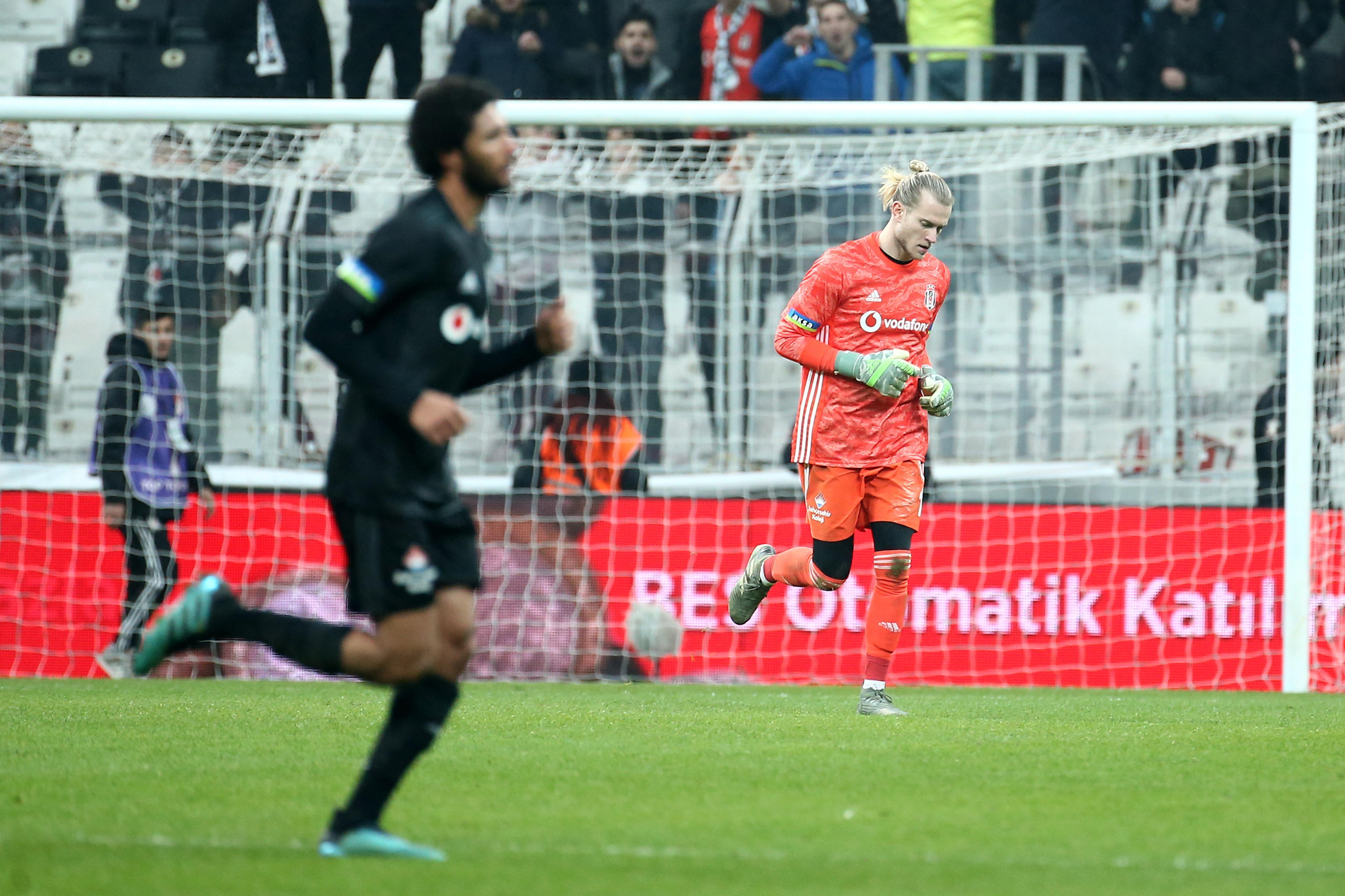 Son dakika Beşiktaş-Erzurumspor maçında Caner Erkin ile Elneny kavga etti
