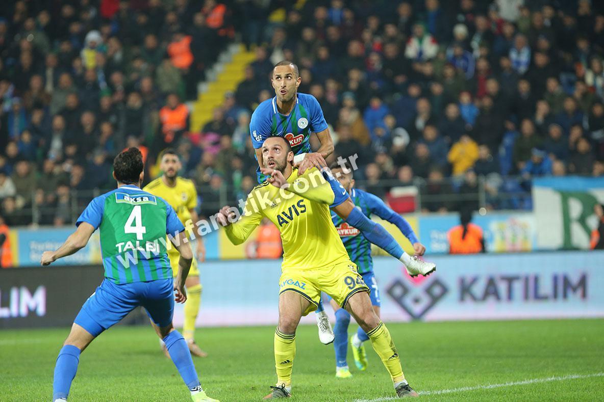 (ÖZET) Çaykur Rizespor - Fenerbahçe maç sonucu: 1-2 (FB - Rizespor özet izle)