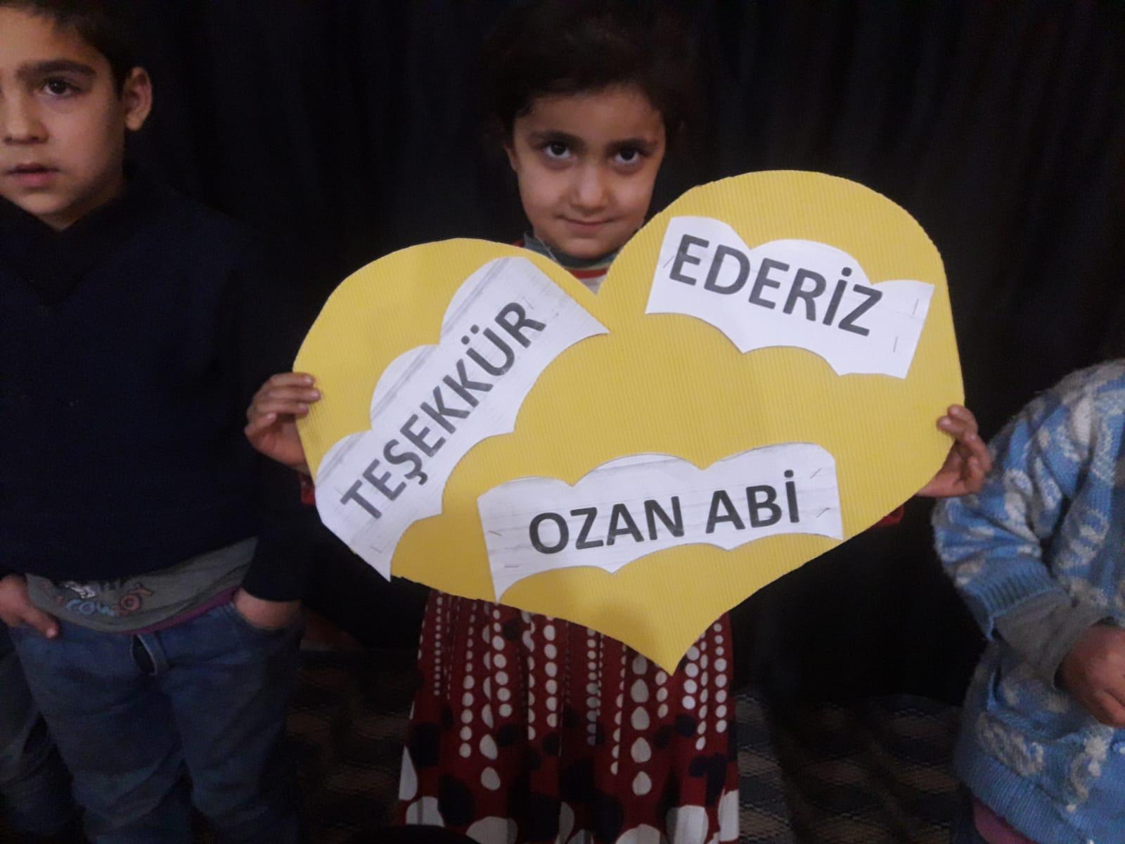 Ozan Tufandan köy çocuklarına anlamlı destek