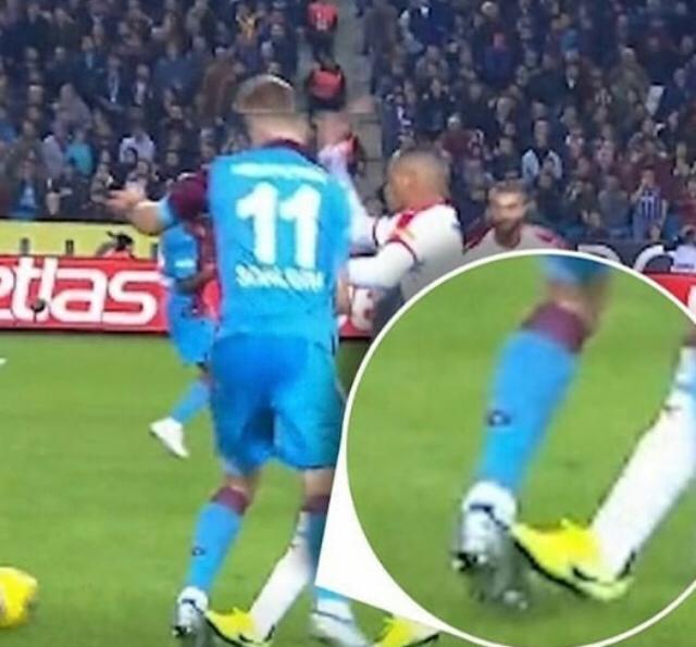 Ahmet Ağaoğlundan penaltı isyanı