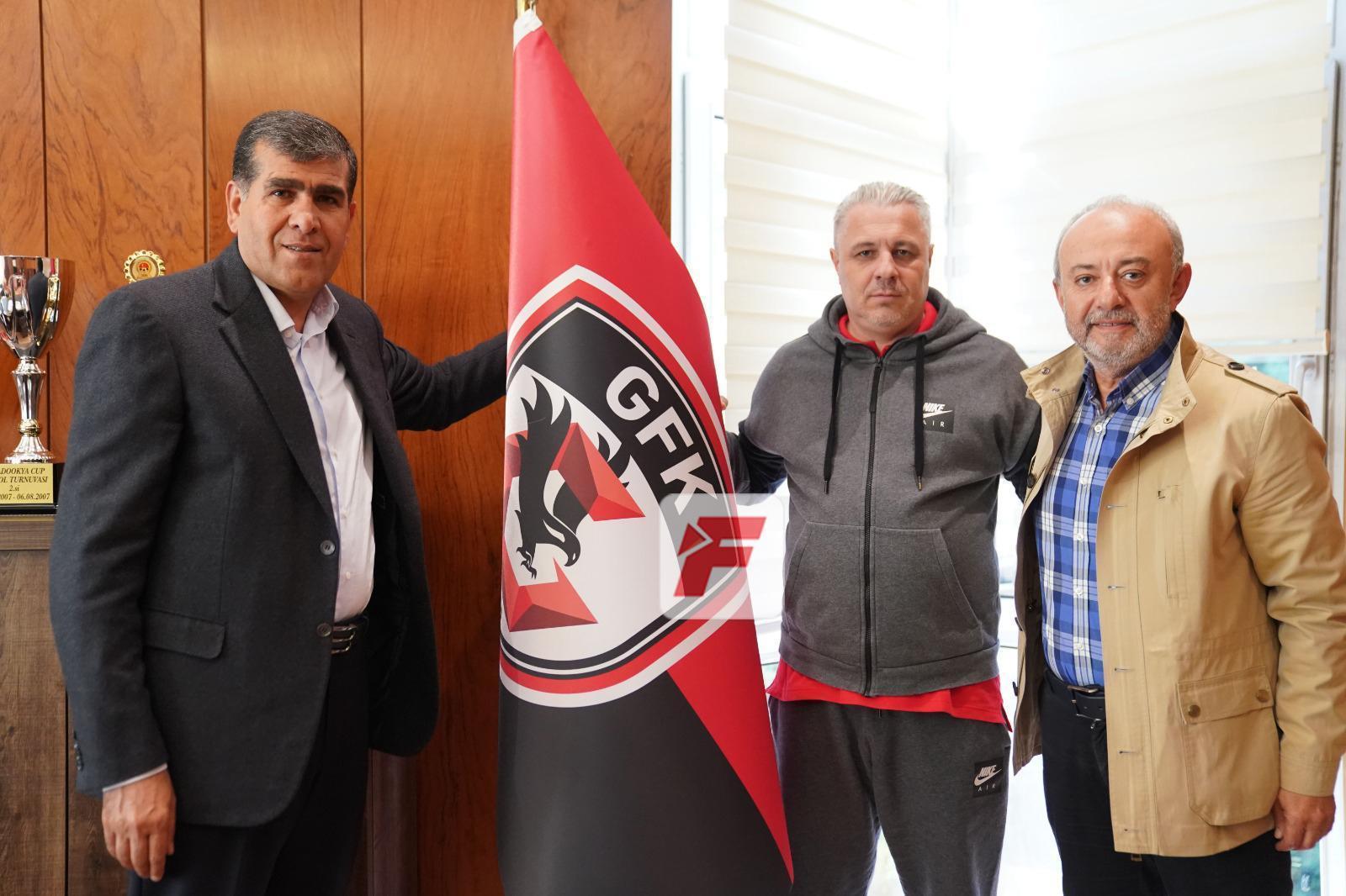 Gaziantep Futbol Kulübü, Sumudicanın sözleşmesini uzattı