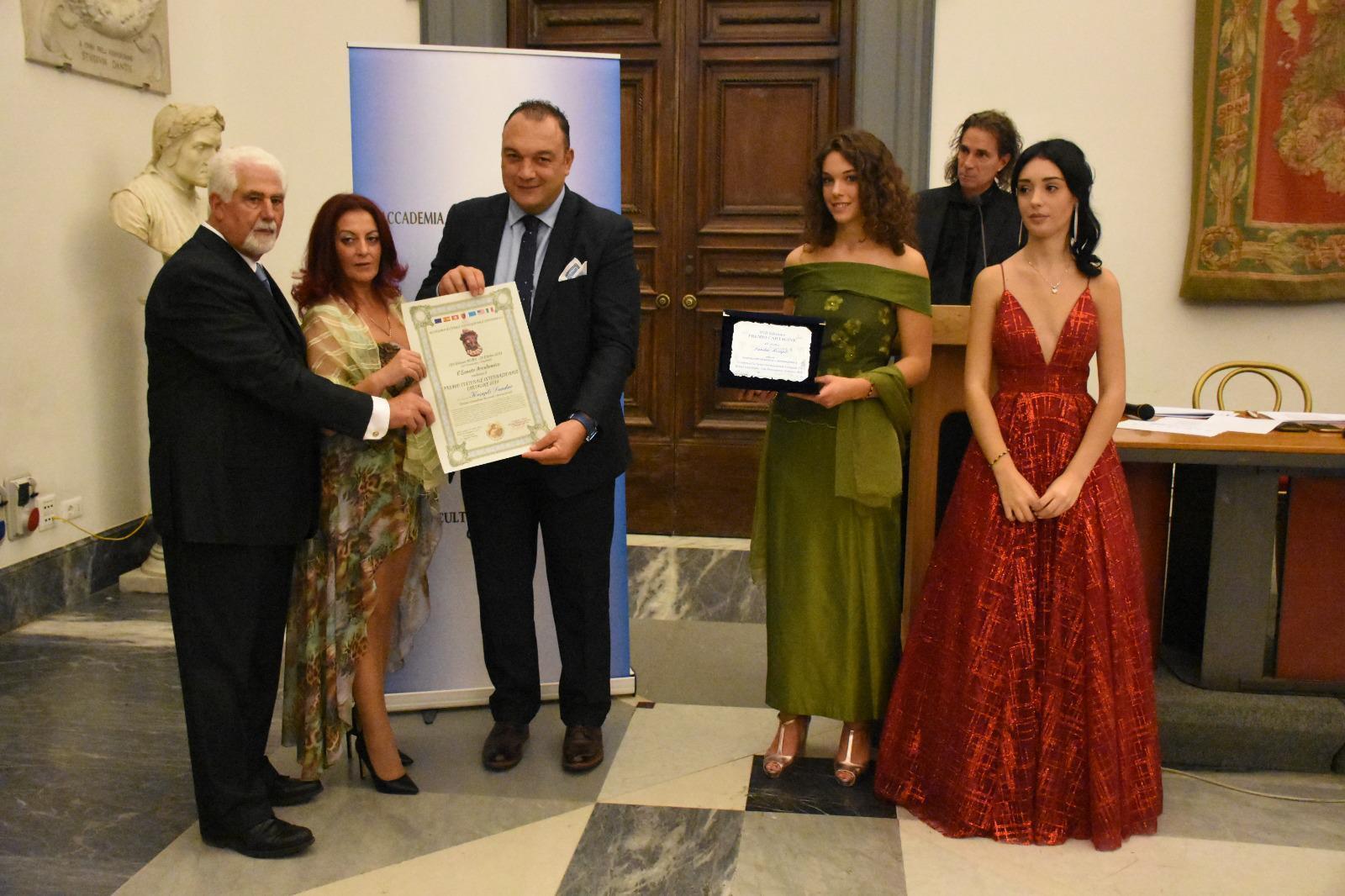 Dündar Keşaplı İtalyada ödüle doymuyor