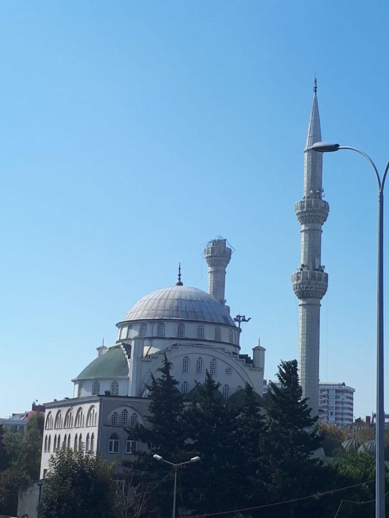 Son dakika... İstanbulda şiddetli deprem