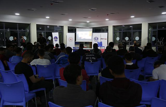 Sanayinin gençleri futbol turnuvasında buluştu