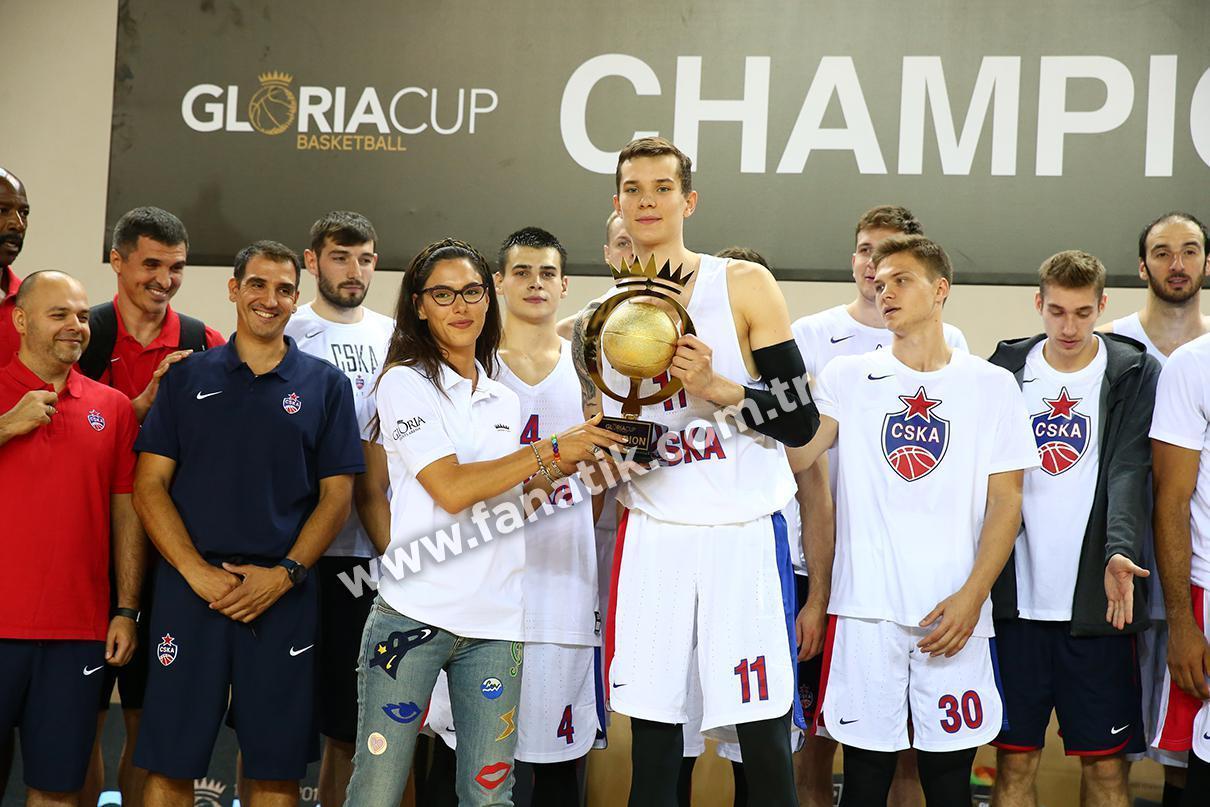 Gloria Cupta şampiyon Anadolu Efesi mağlup eden CSKA Moskova