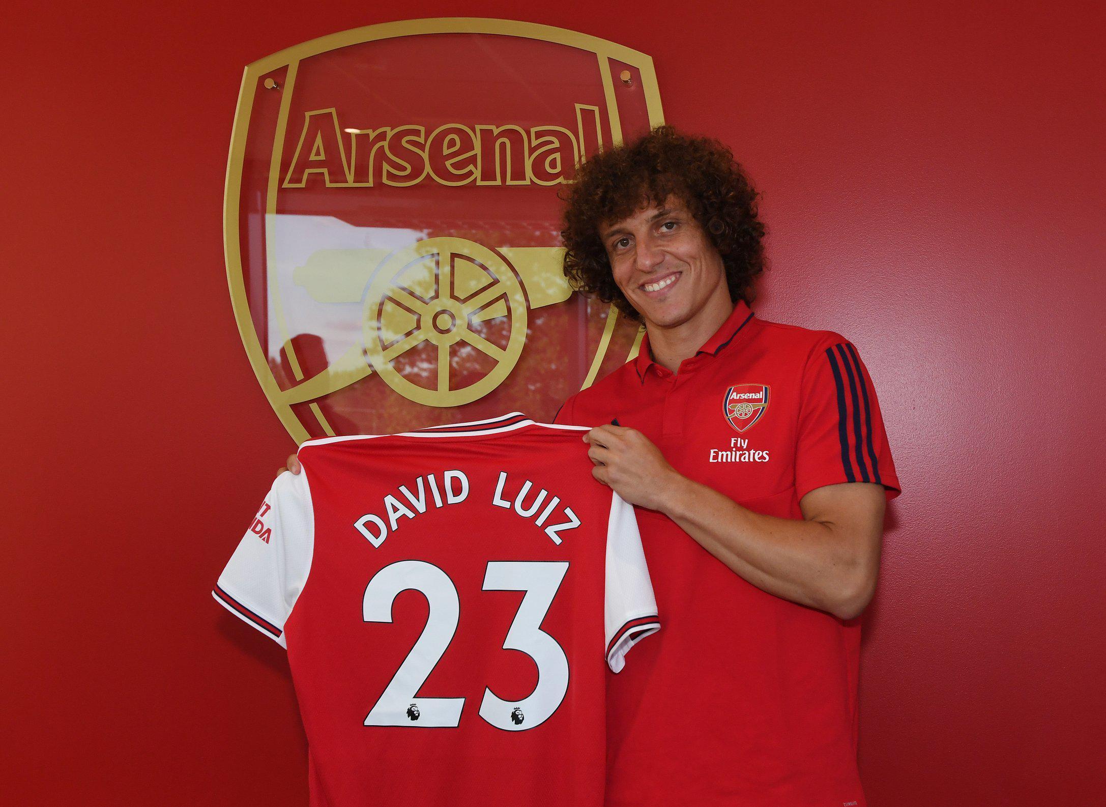 David Luiz, 10 milyon Euro karşılığında Arsenalde