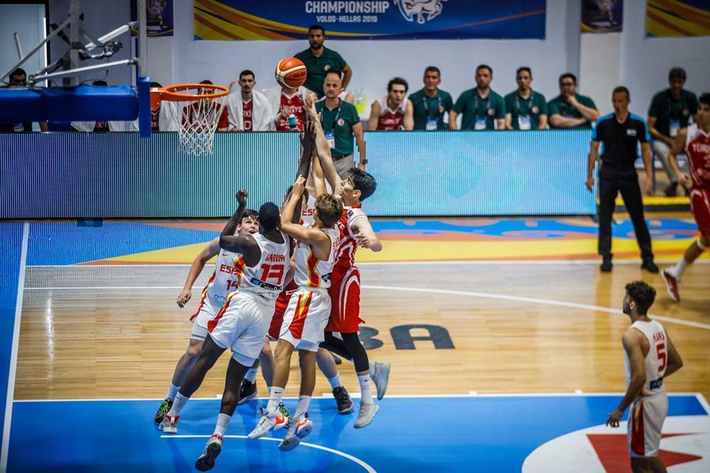Türkiye - İspanya maç sonucu: 53-57