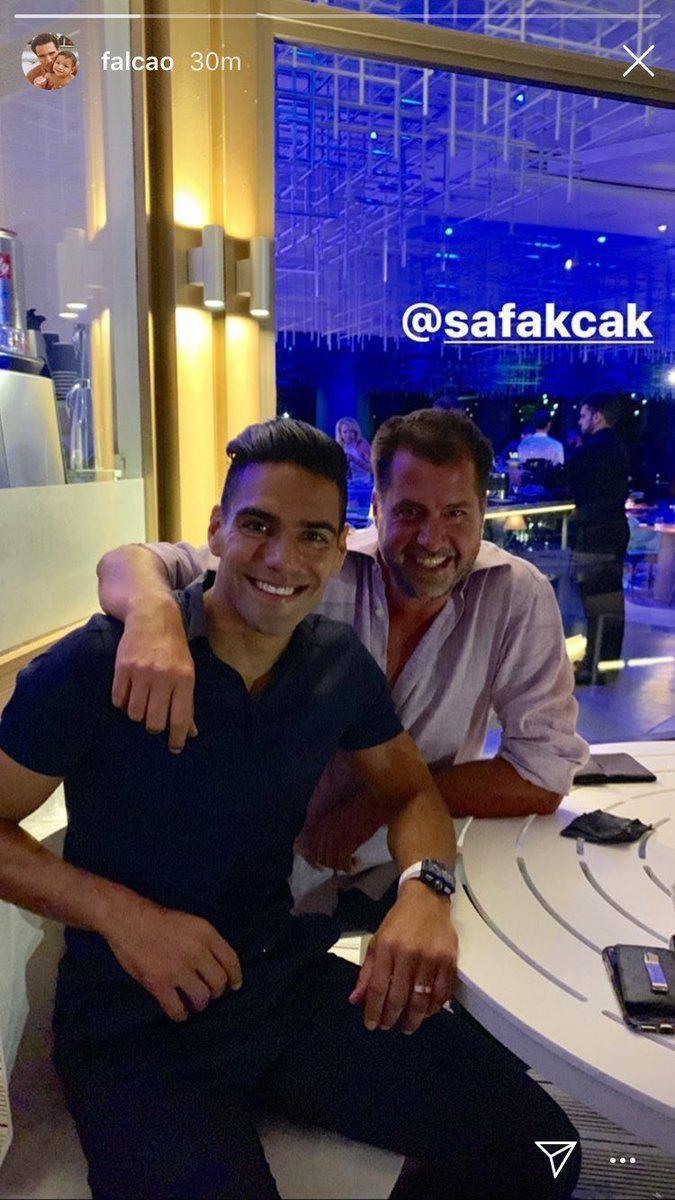 Radamel Falcaodan Galatasaray taraftarını heyecanlandıran paylaşım