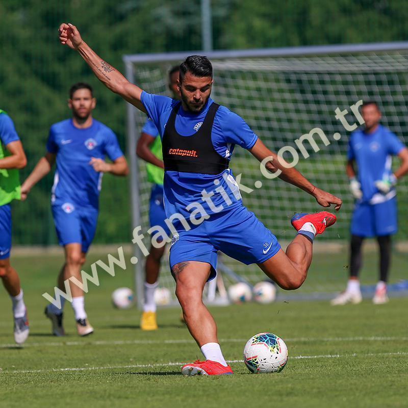 Kasımpaşanın yeni transferi Aytaç Kara ile özel röportaj