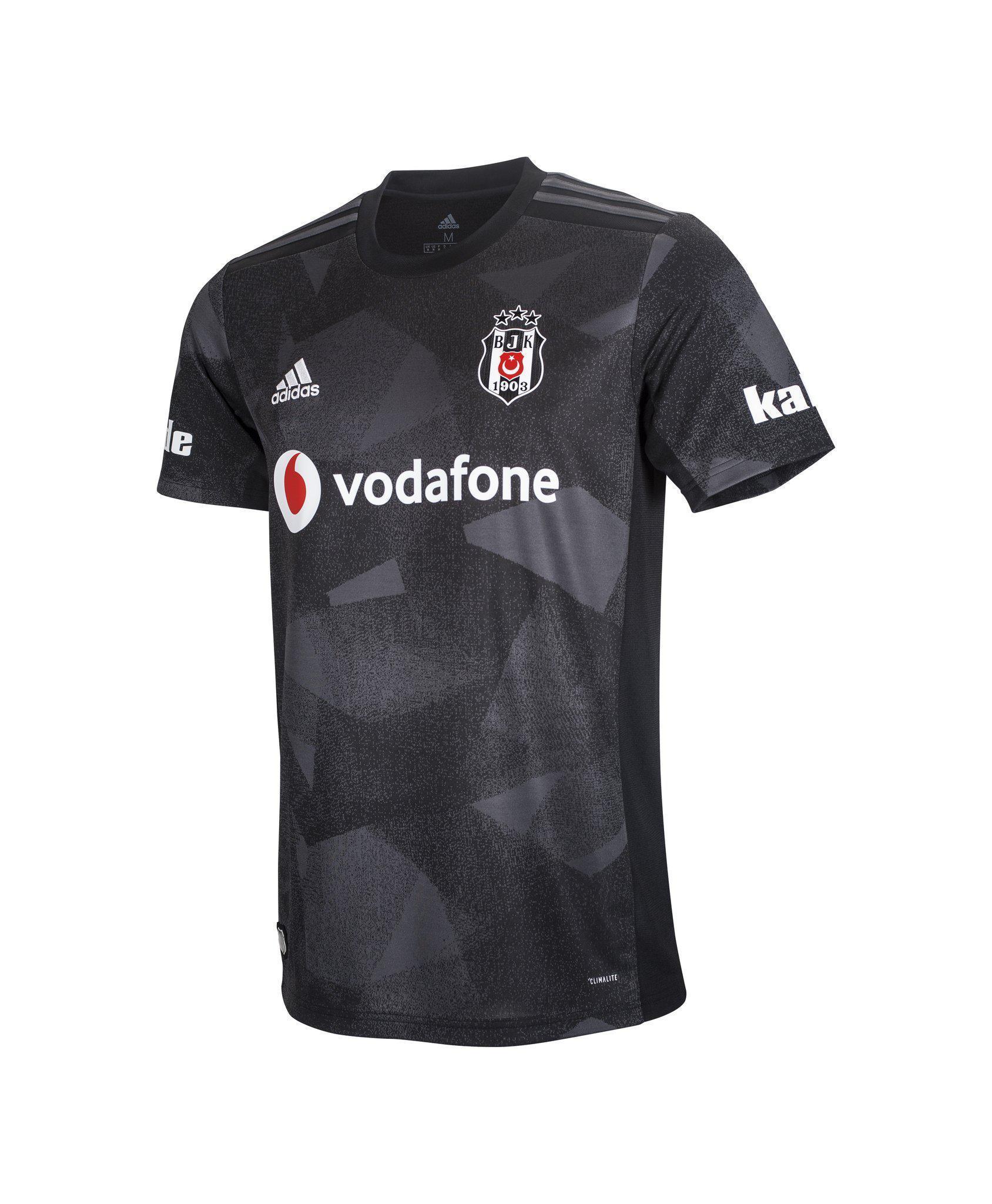 Beşiktaşın 2019-2020 sezonu formaları belli oldu