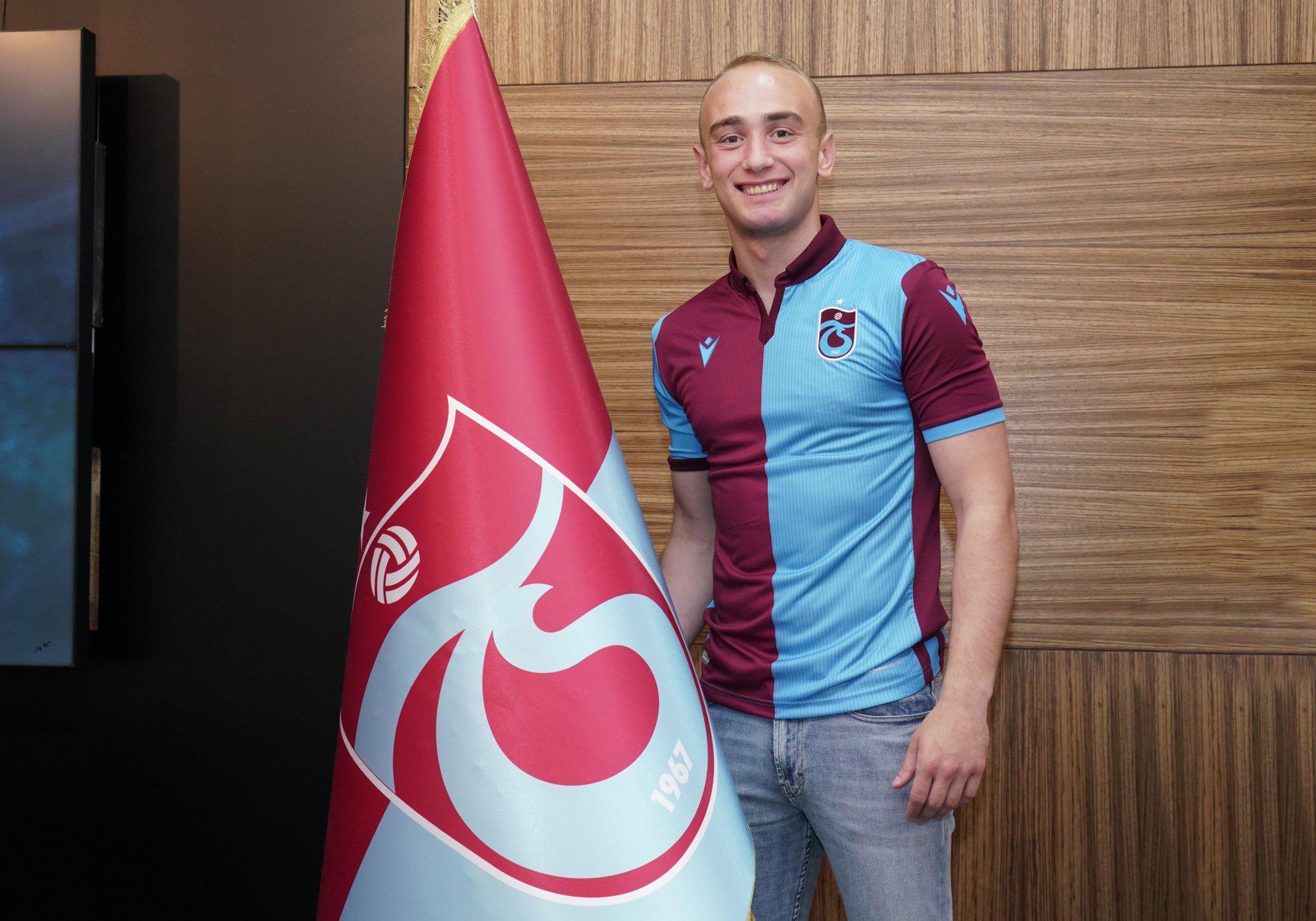 Trabzonspor, Doğan Erdoğanı transfer etti
