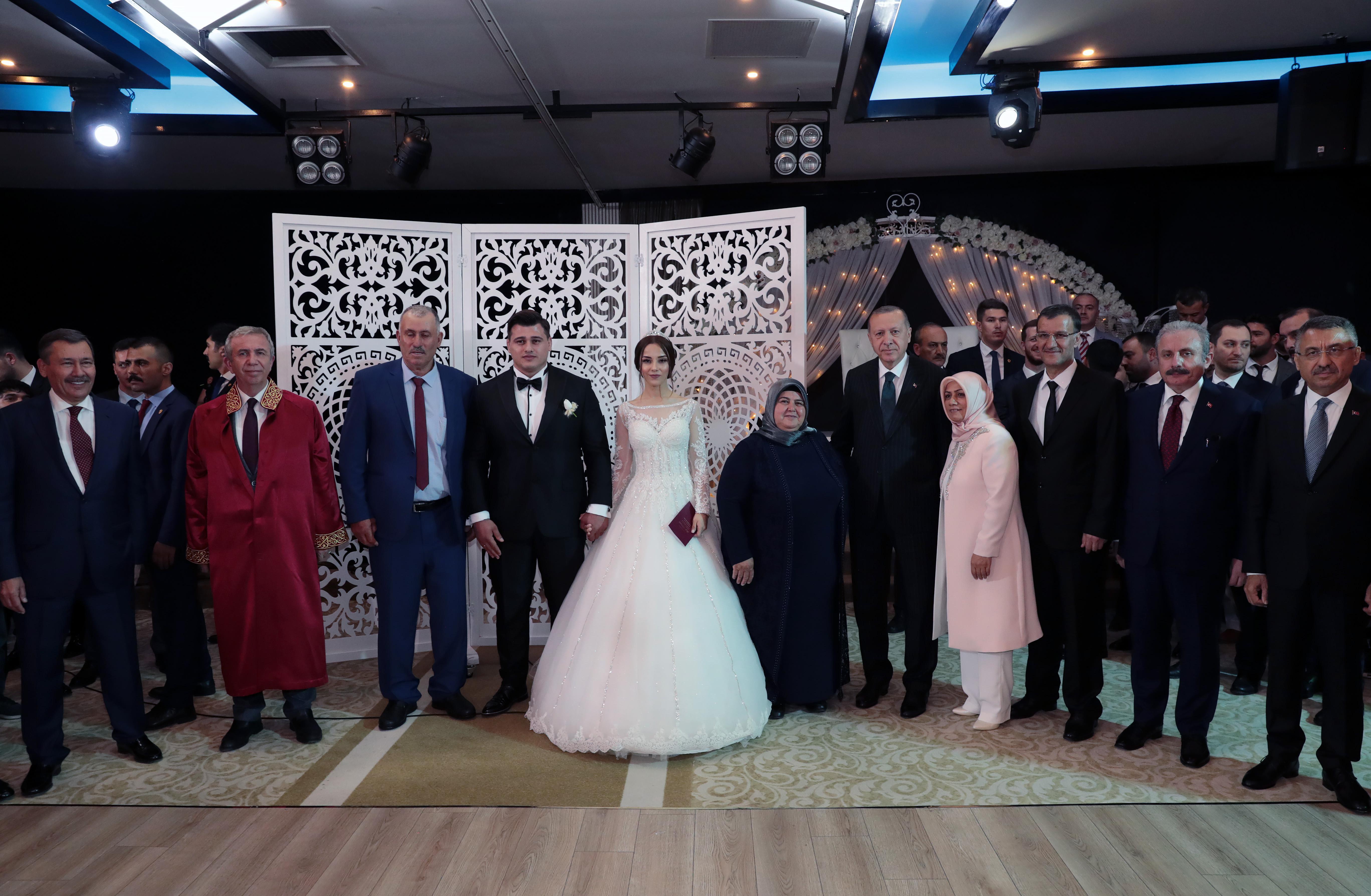 Cumhurbaşkanı Erdoğan, Rıza Kayaalpin nikah şahidi oldu
