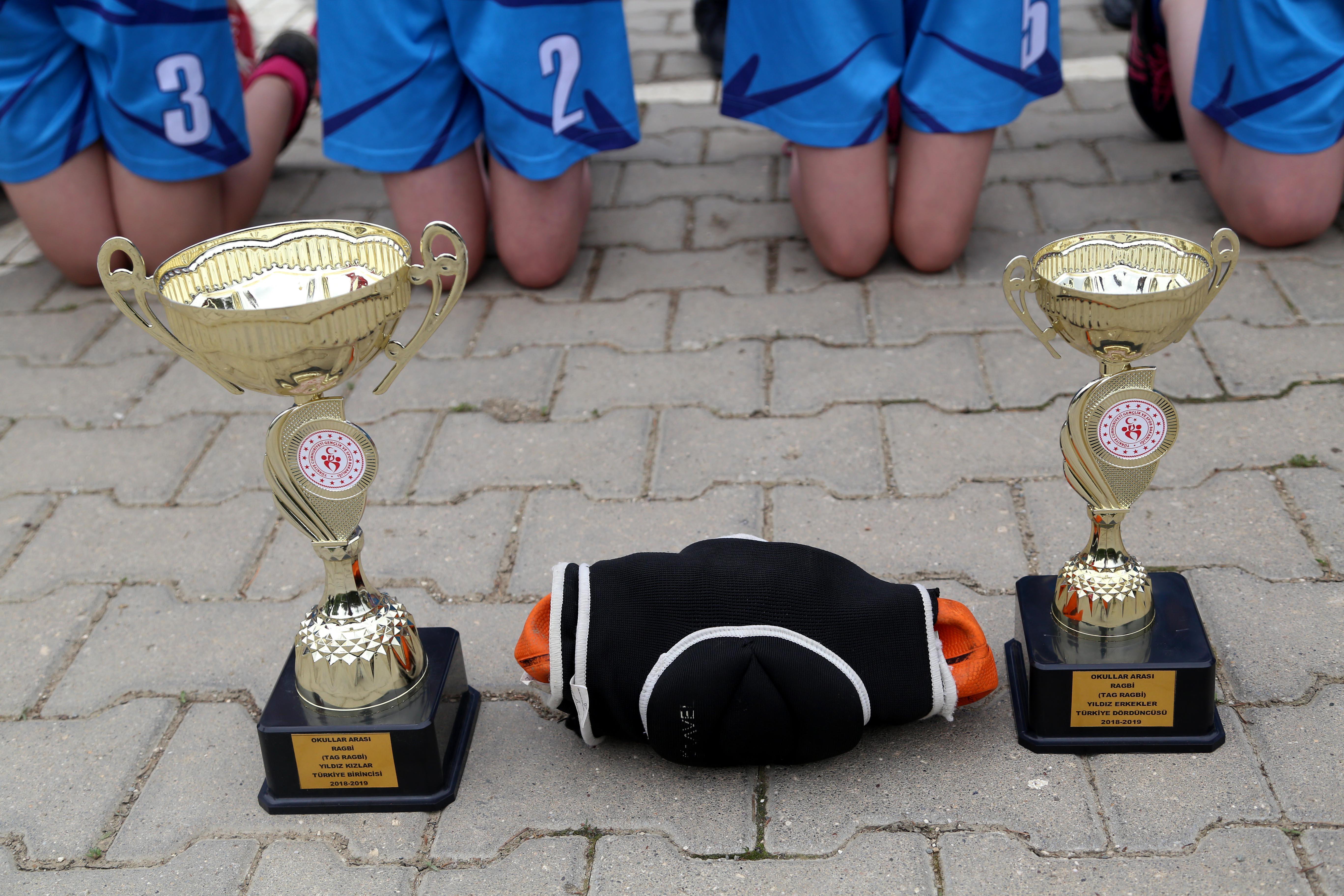 Taşköprü Seka Ortaokulu Kız Ragbi Takımından büyük başarı