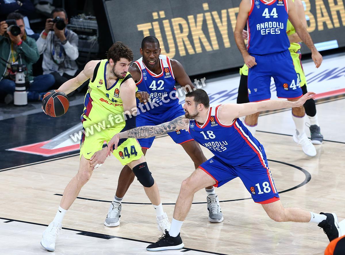 Anadolu Efes, Final Fourda | (ÖZET) Anadolu Efes - Barcelona Lassa maç sonucu: 80-71