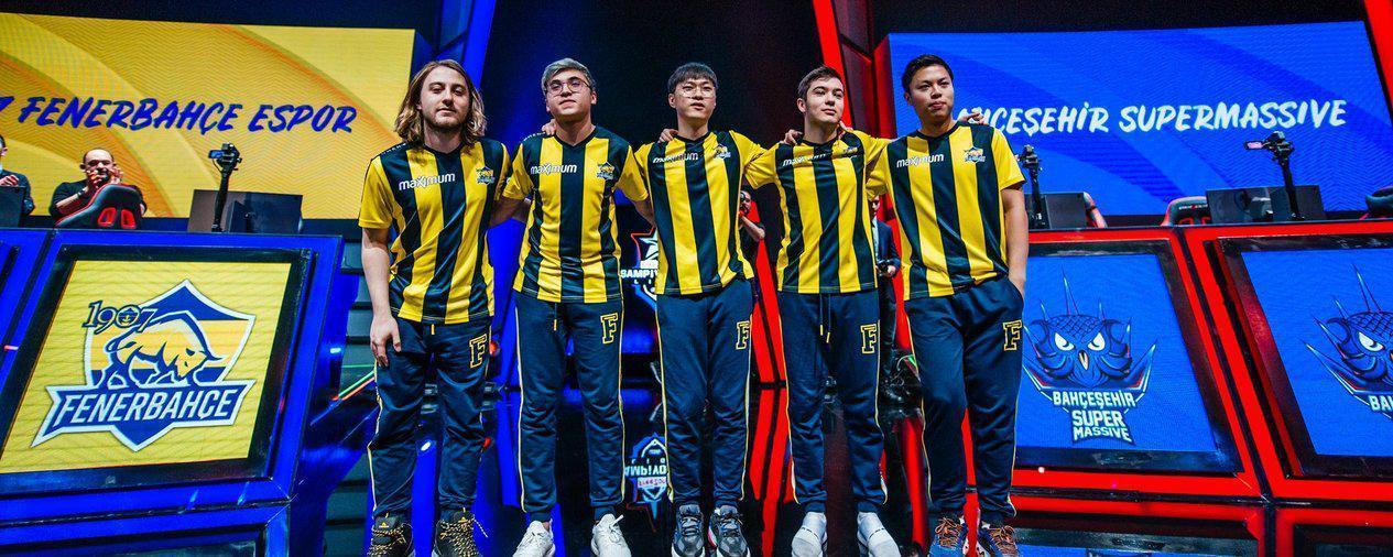 1907 Fenerbahçe zorlu finalde şampiyonluk hedefliyor