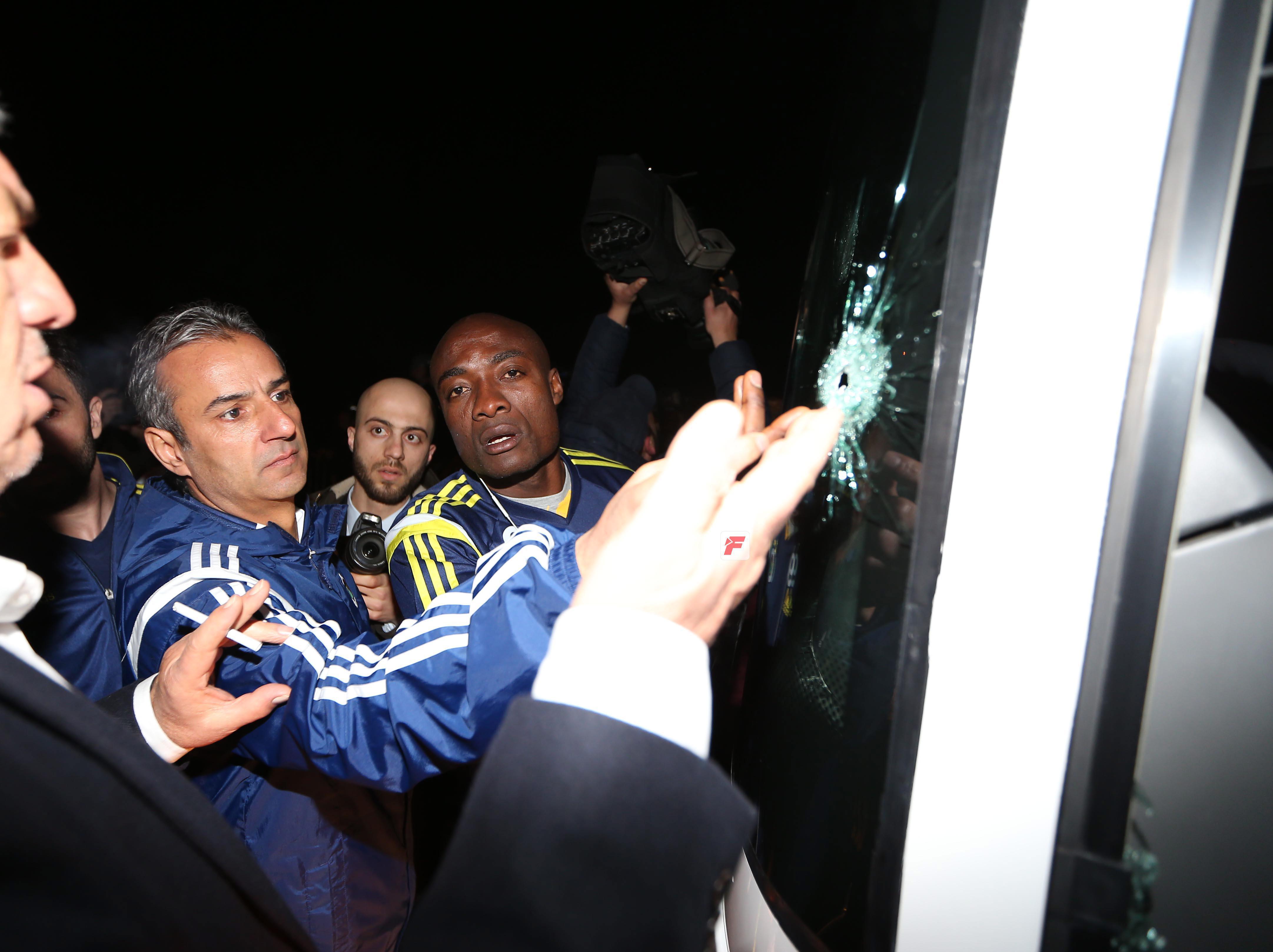 Fenerbahçeden görülmemiş protesto Bir sabah uyandın Fenerbahçe yok