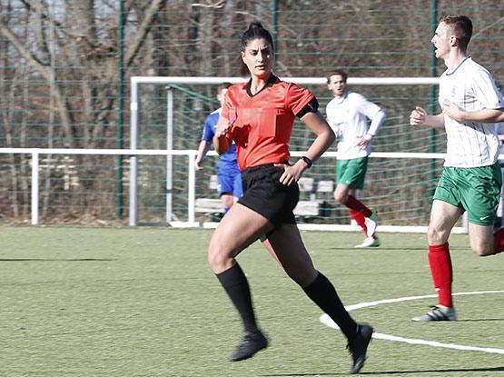 Türk kadın hakemin hedefi Bundesliga