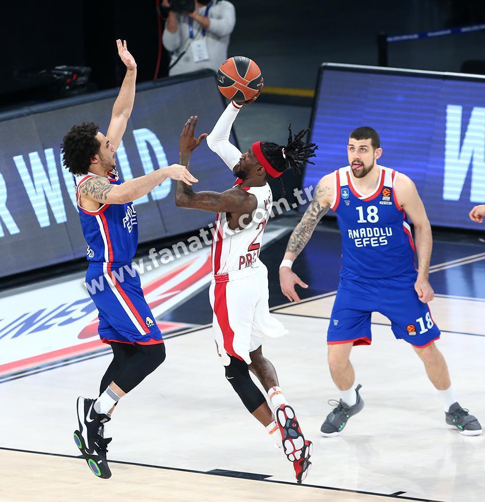 (ÖZET) Anadolu Efes - Olympiacos maç sonucu: 75-65