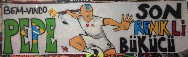 Beşiktaş taraftarından Pepeye pankart