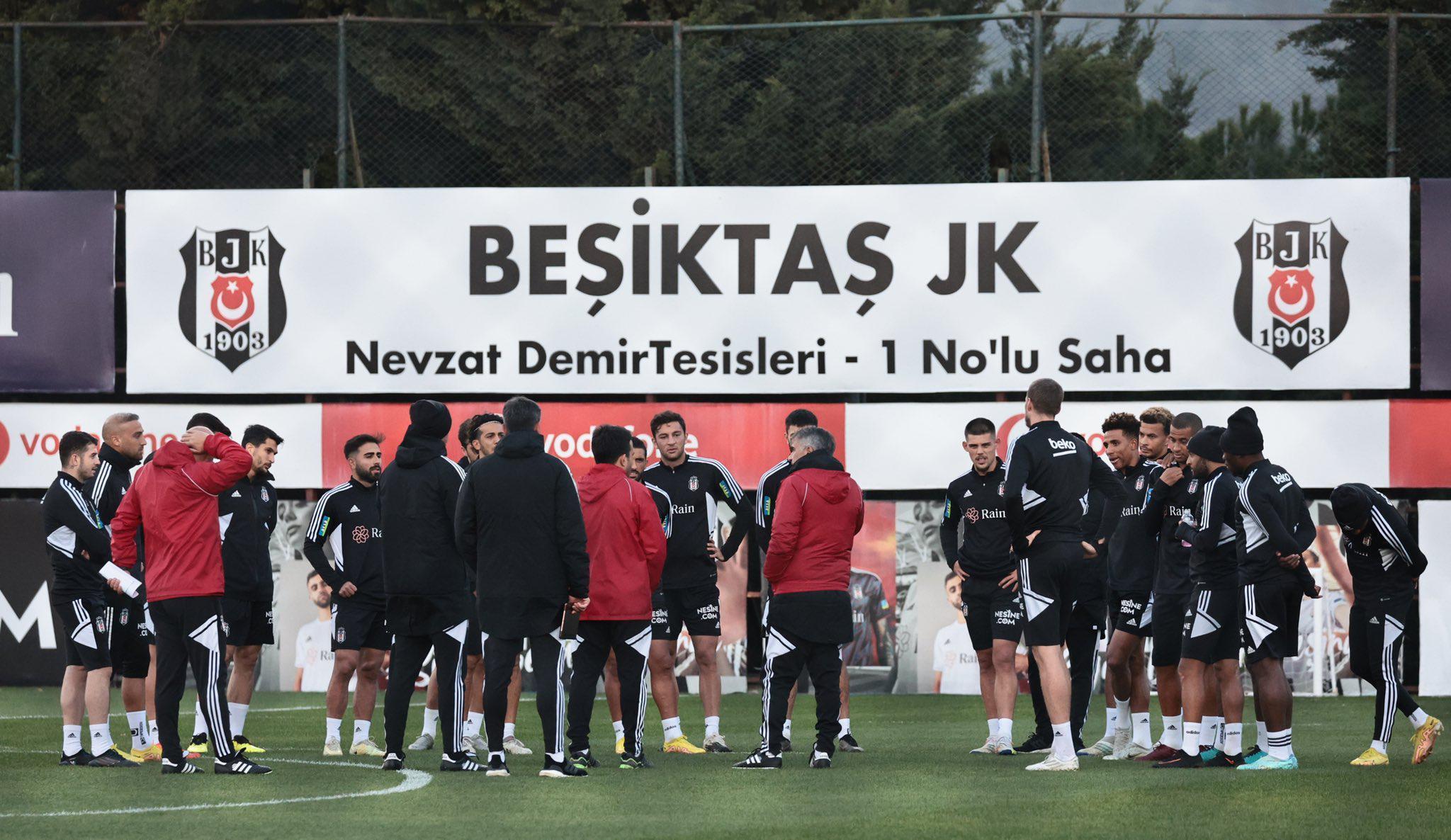 Beşiktaşın hedefindeki 4 isim belli oldu Ziyech için sınırlar zorlanacak