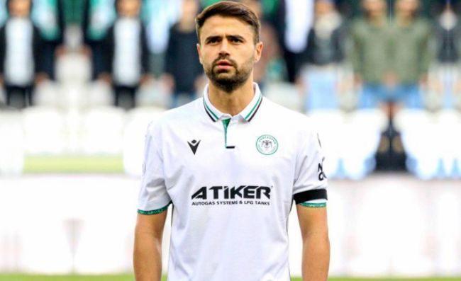 Ahmet Çalıkın forması Galatasaray kulübesinde