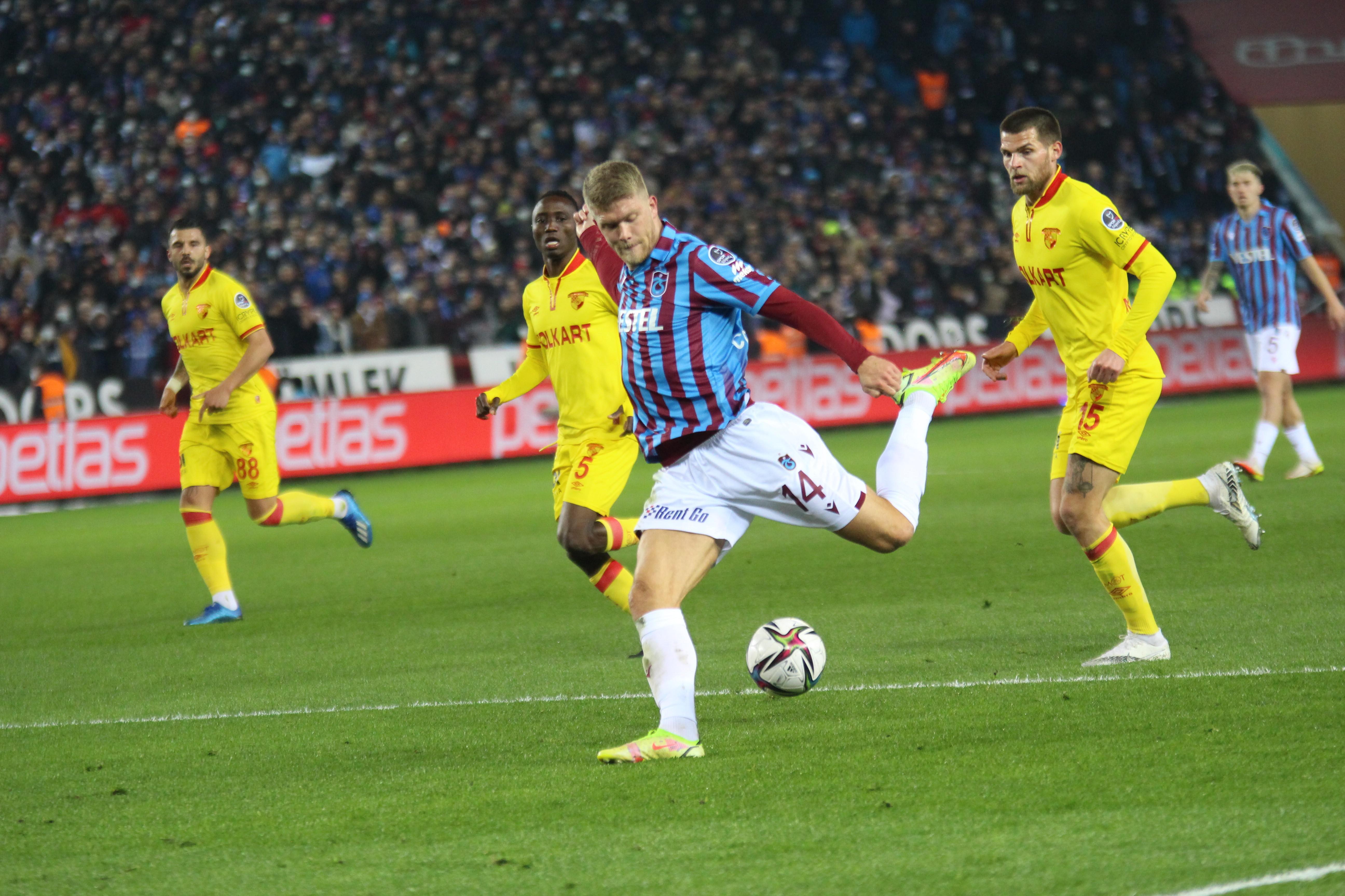 (ÖZET) Trabzonspor - Göztepe maç sonucu: 4-2