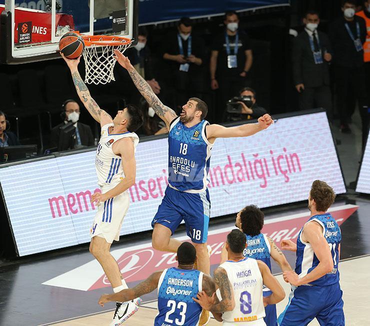 (ÖZET) Anadolu Efes - Real Madrid maç sonucu: 93-90