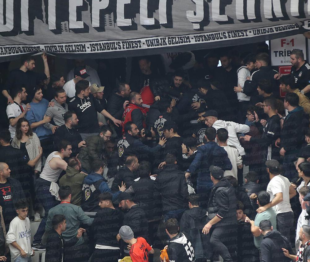 (ÖZET) Beşiktaş Icrypex - Galatasaray Nef maç sonucu: 62-74